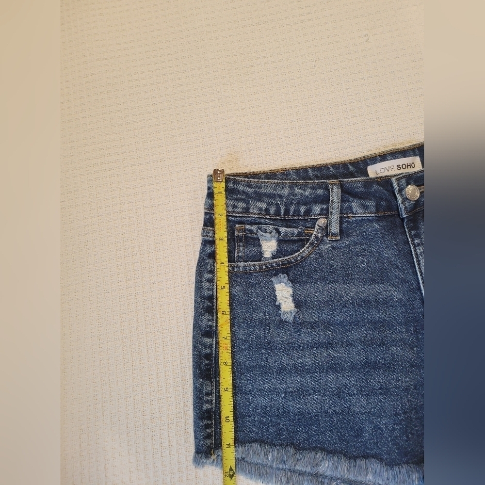 Women's Distressed Blue Jean Shorts - Picture 6 of 8